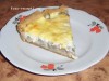 Открытый песочный пирог с грибами