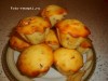 Кексы на кефире с изюмом и орехами
