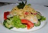 Гарнирный салат из овощей и фруктов
