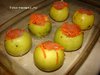 Запеченные яблоки с медом и морковкой