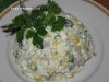 Салат с говядиной и маслинами