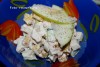 Салат с курицей и зеленым яблоком
