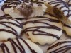 Кексы с ореховой начинкой