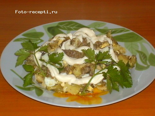 салат из печени картофеля и сыра7.JPG