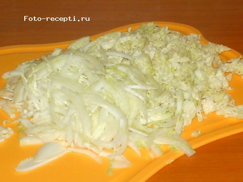 Салат из капусты и колбасы7.JPG