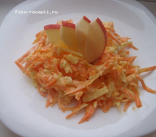 салат с яблоком и морковью и сыром и яйцом рецепт | Дзен