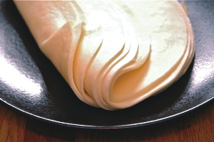 Пошаговый рецепт приготовления сырных блинчиков с фотографиями