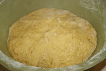 Пошаговый рецепт приготовления пасхального кулича с шафраном с фотографиями