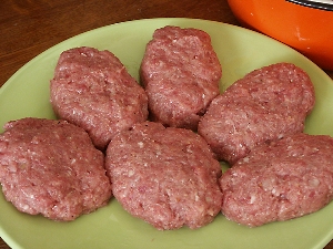 Пошаговый рецепт приготовления котлет из мясного или куриного фарша с фотографиями