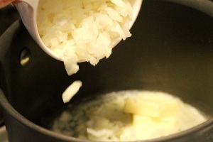 Картофельный суп-пюре с чесноком