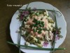 салат из курицы и картофеля с кетчунезом