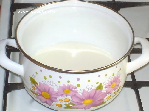 суп молочный рисовый с изюмом4.JPG