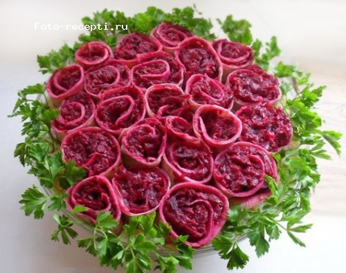 Закуска в виде красных роз.jpg