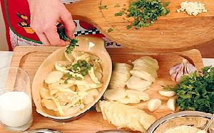 Рецепт приготовления  картофеля, запеченного с сыром