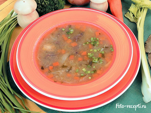 Рецепт приготовления супа из говядины с ячневой крупой и сельдереем