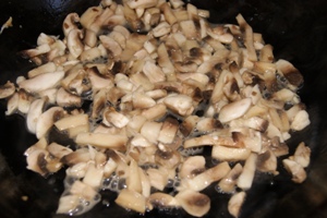 Кабачки фаршированные грибами и мясным фаршем в духовке
